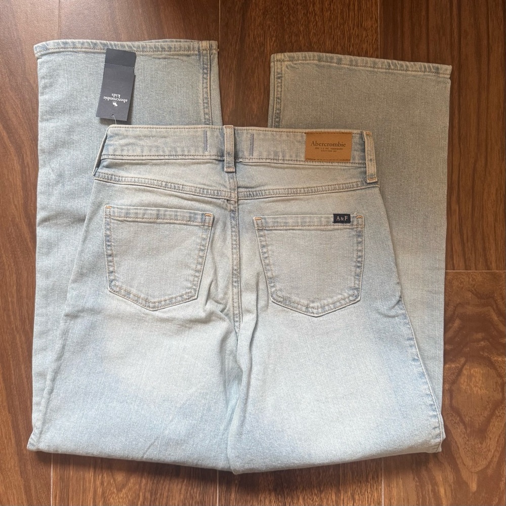 Abercrombie Kids Wide Leg High Rise Jeans Light Wash Size 11/12 Regular - Picture 7 of 12
